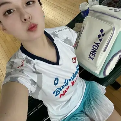 梁煜